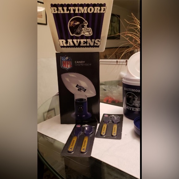 Ravens Stuff - Picture 1 of 2